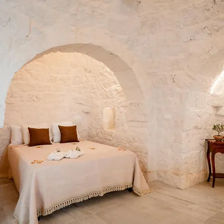 Trulli Miriam: Enchanting Apulian Getaway Villa *