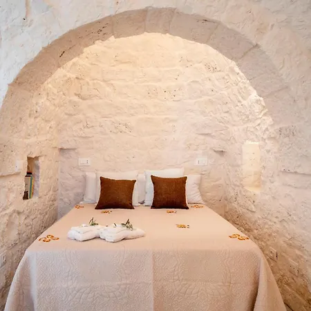 Trulli Miriam: Enchanting Apulian Getaway Villa